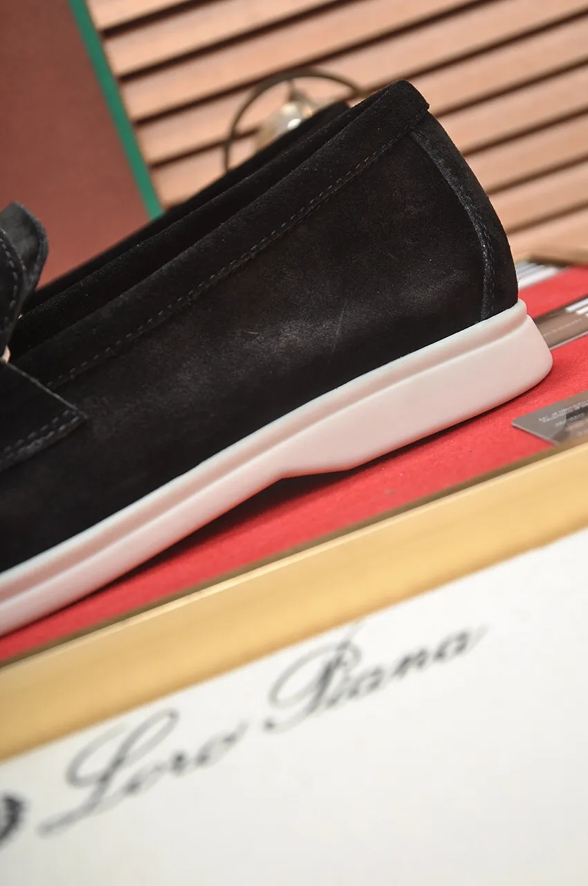 Men's shoes 💰400💶[𝐥𝐨𝐫𝐨 𝐏𝐢𝐚𝐧𝐚] [Couple model] High-end quality, affordable price, LP classic loafers, Italian treasure brand, the only brand that can match Hermès! Only after wearing it do we know that we can’t live up to our feet. Women’s code: 35-40 (customized sizes 34, 41, 42 are non-returnable) Men’s code: 38-44 (customized 45, 46, 47, 48 are non-refundable) Fabric: Customized imported cashmere Lining: Customized imported fetal cowhide Foot: Imported benzene-dyed calfskin Outsole: Exclusive original glass rubber outsole